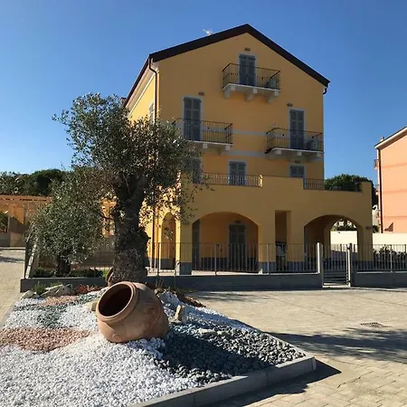 Apartmanhotel Canepa